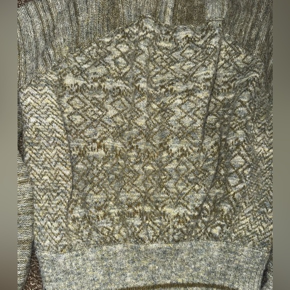 FREE PEOPLE Gray Knit Sweater - Picture 9 of 9